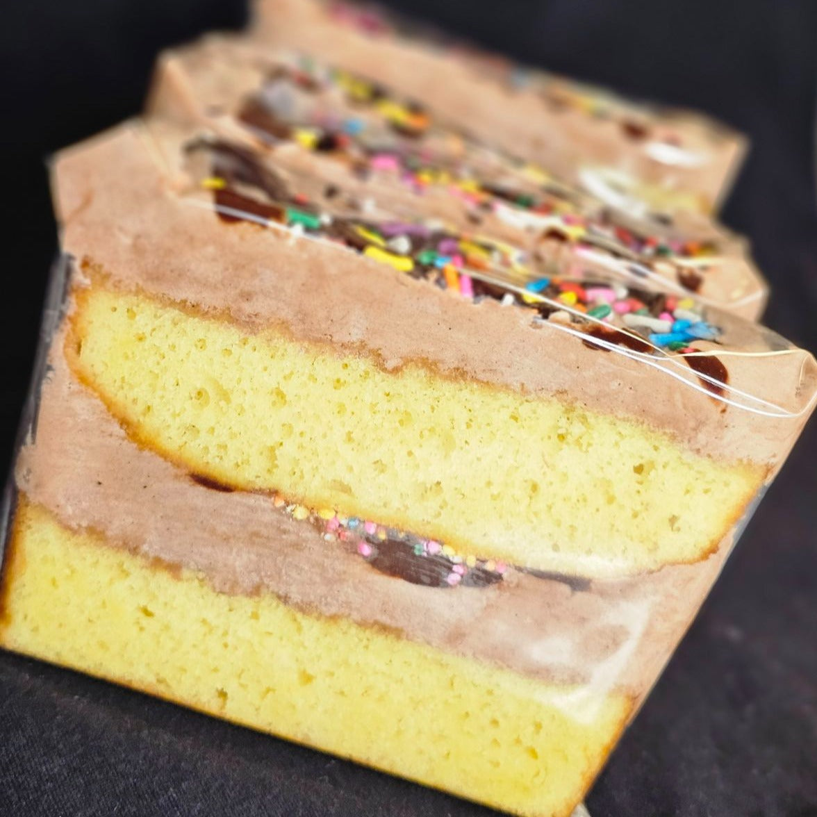 4 Pack Yellow Cake with Chocolate Frosting